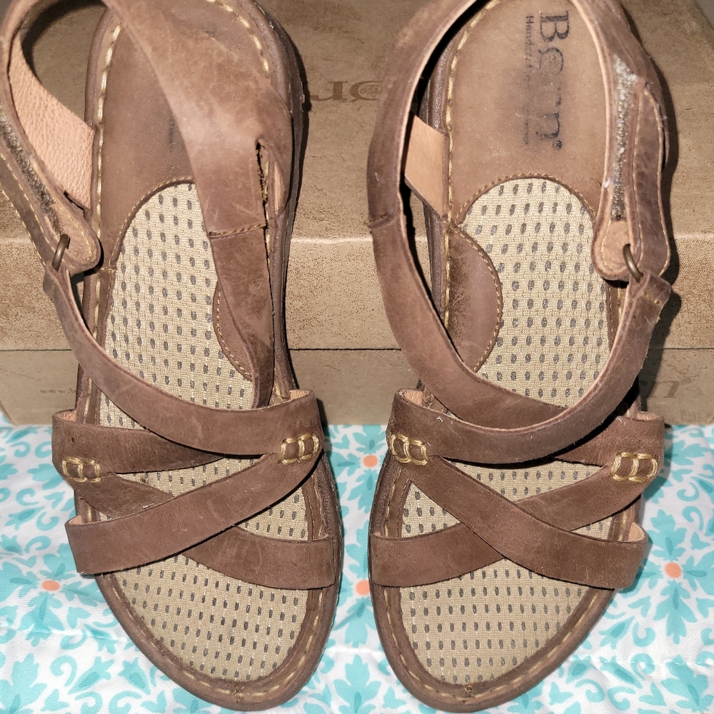 Born Sandals - Picture 5 of 5
